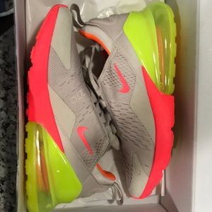 womens nike air max 270 desert sand hot punch